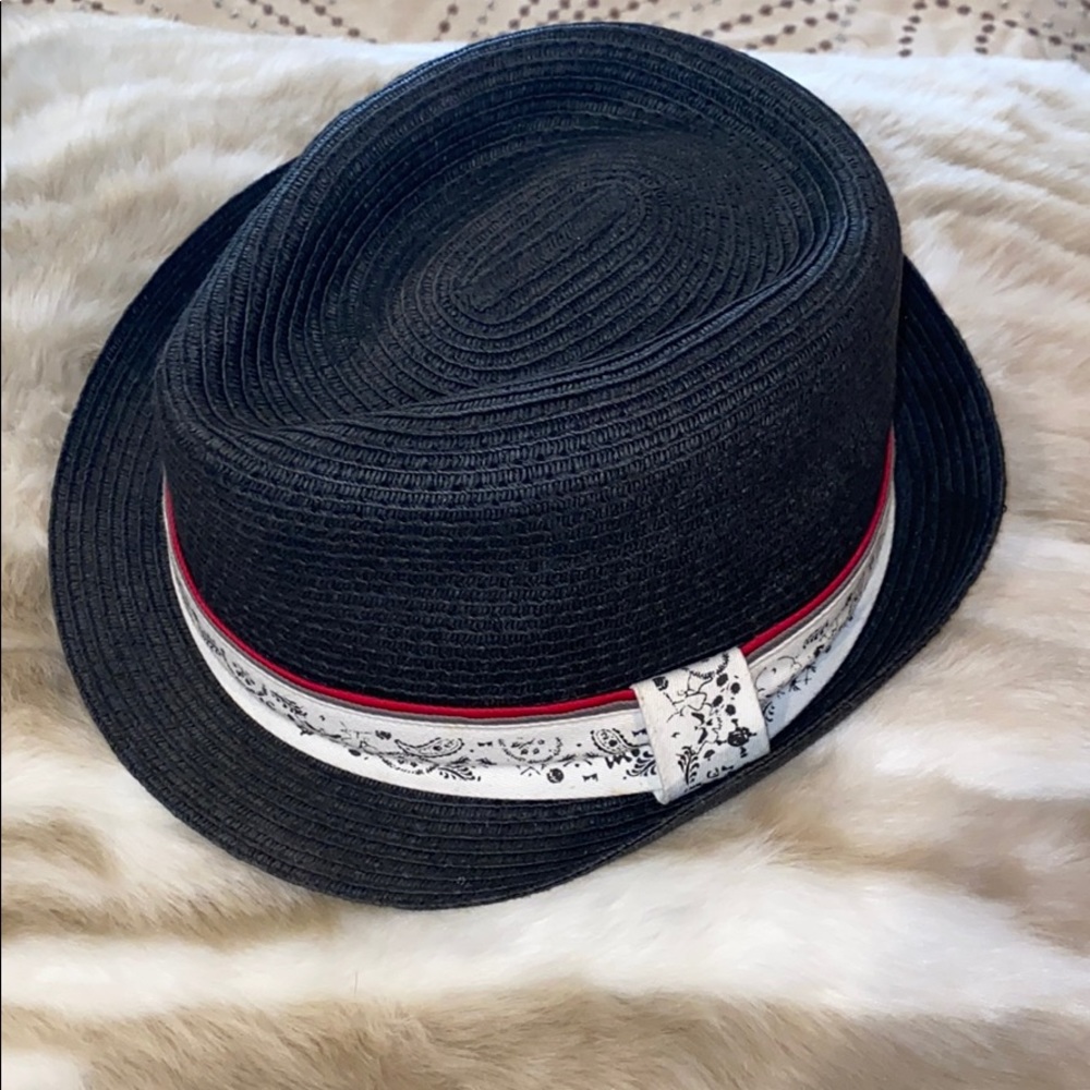 Fedora hat